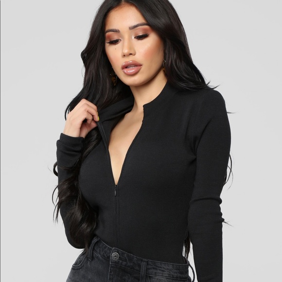 Fashion Nova Body Suit. - Picture 2 of 5